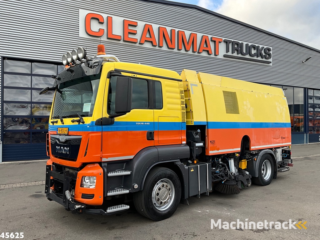 Man TGS 18.440 Euro 6 Beam S9000 Wegdekreiniger Links en rechts vegend!
