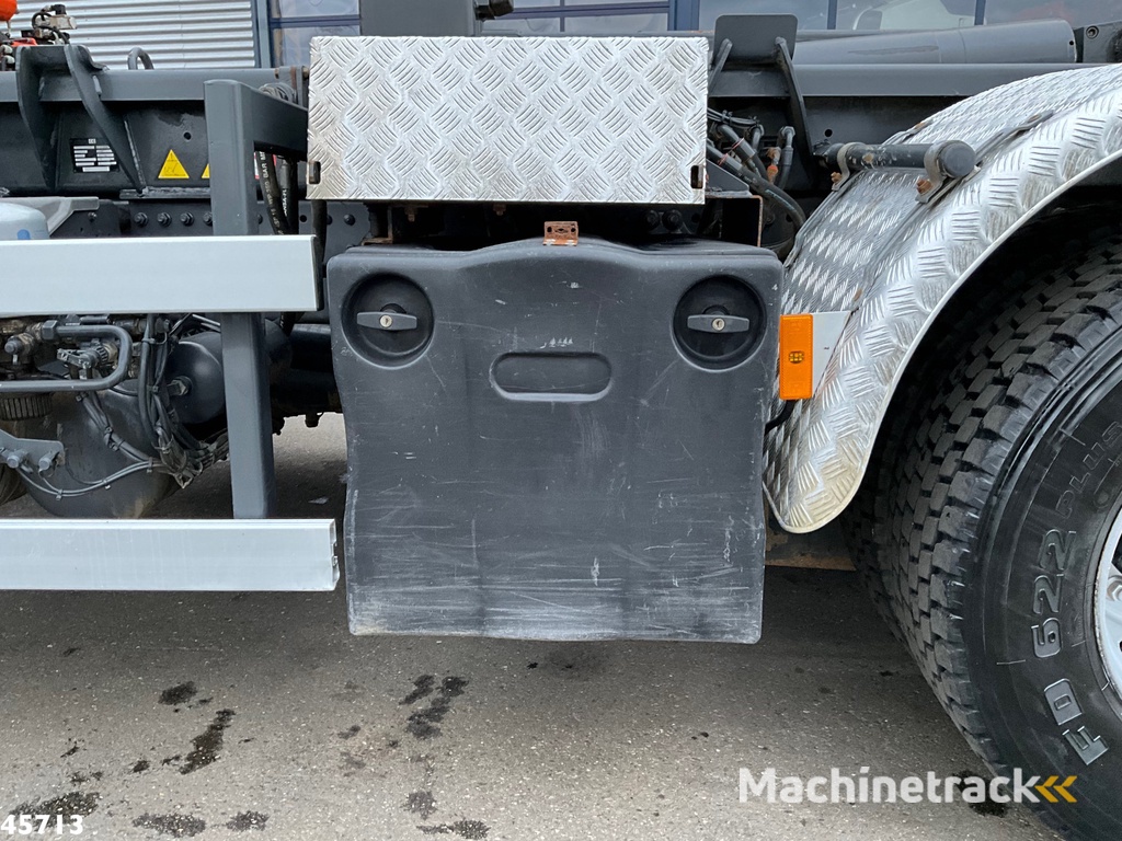 Mercedes-Benz Axor 2529 Atlas 12 Tonmeter laadkraan Just 86.058 km!