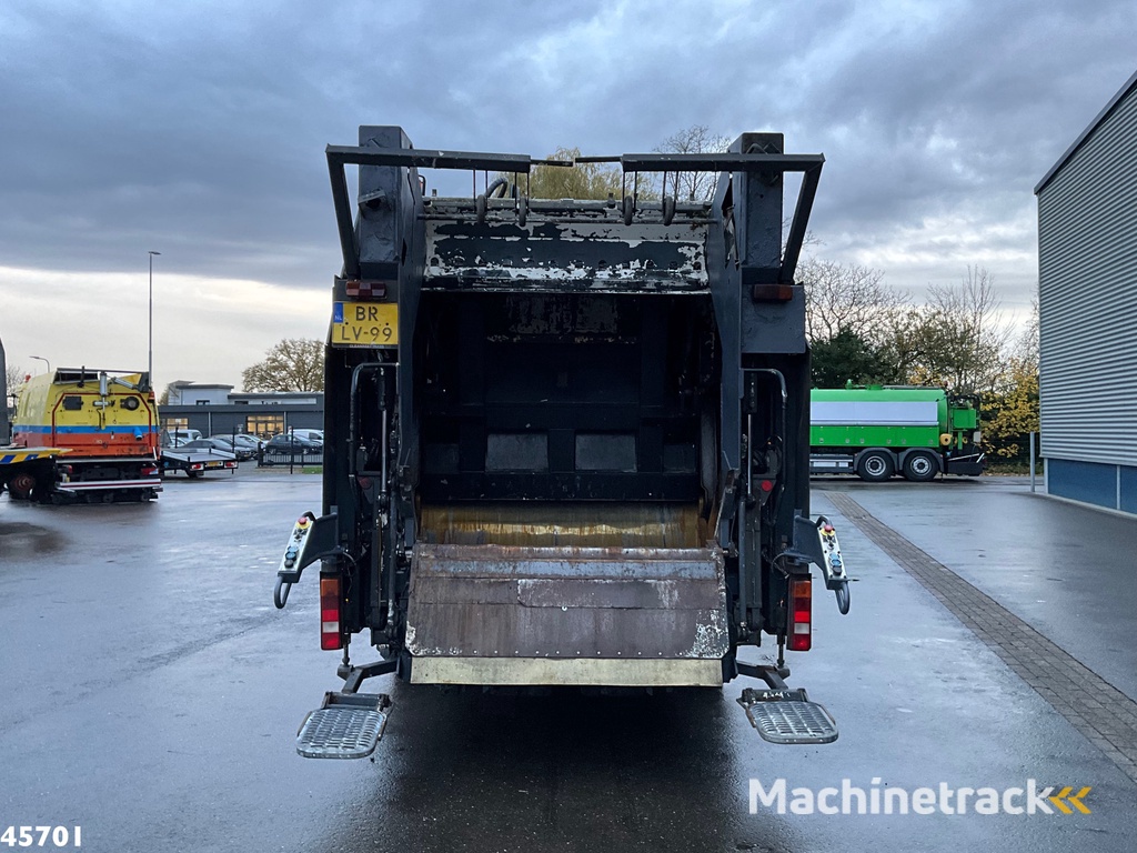 DAF FAG 75 CF 250 Euro 3 Geesink 17m³