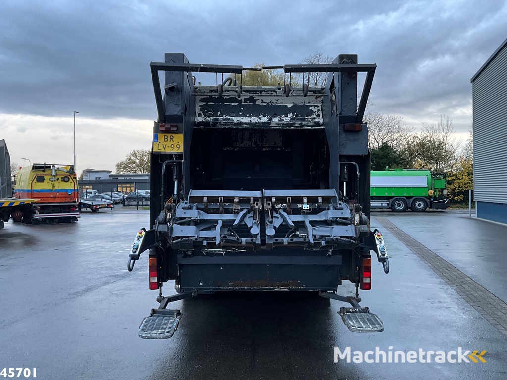 DAF FAG 75 CF 250 Euro 3 Geesink 17m³