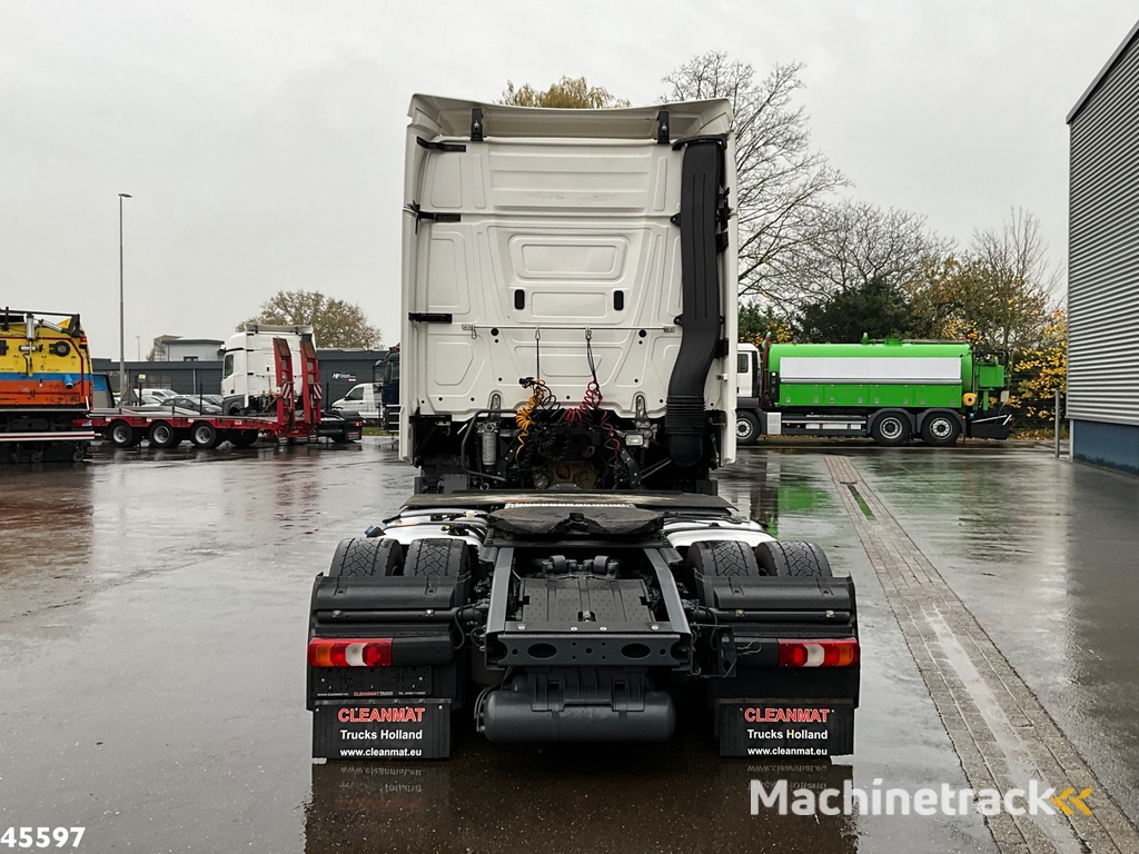 Mercedes-Benz Actros 1842 Mega GigaSpace MirrorCam