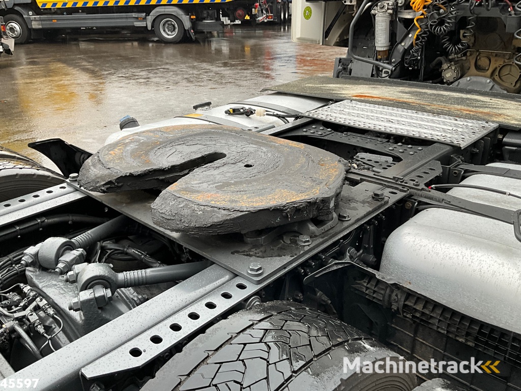 Mercedes-Benz Actros 1842 Mega GigaSpace MirrorCam