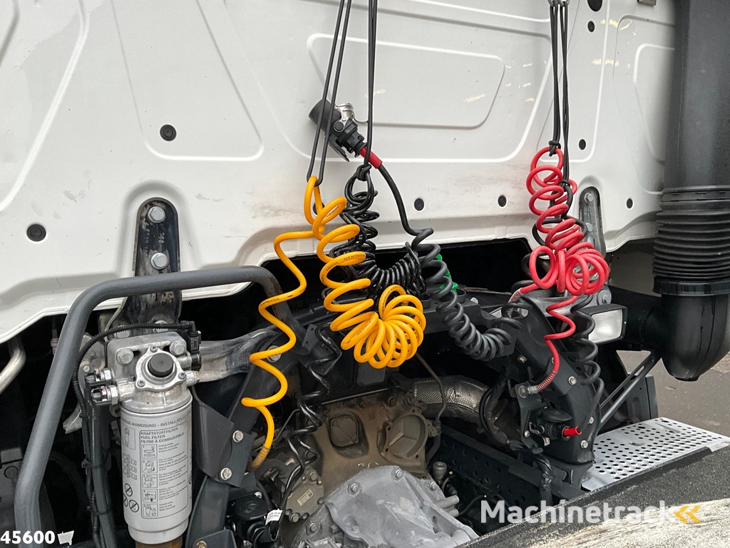 Mercedes-Benz Actros 1842 Mega GigaSpace MirrorCam