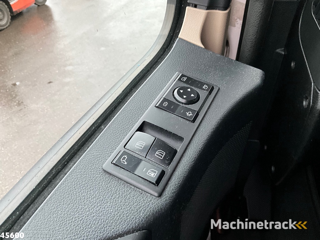 Mercedes-Benz Actros 1842 Mega GigaSpace MirrorCam