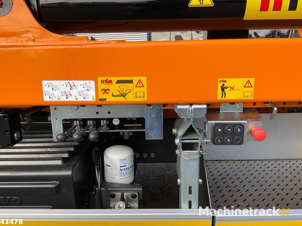 Volvo FE 350 Hyva 14 Ton portaalarmsysteem