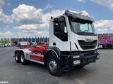 Minituur van Iveco AD260T 6x4 Euro 6 AJK 20 haakarmsysteem