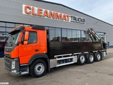 Minituur van Volvo FM 420 Euro 6 8x2 Hiab 40 Tonmeter laadkraan Just 193.727 km!