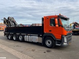 Minituur van Volvo FM 420 Euro 6 8x2 Hiab 40 Tonmeter laadkraan Just 193.727 km!