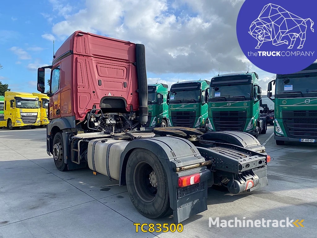 Mercedes-Benz Actros 1842