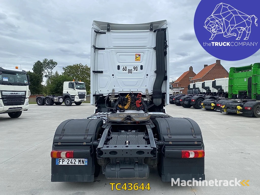 Mercedes-Benz Actros 1845