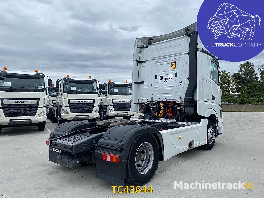 Mercedes-Benz Actros 1845