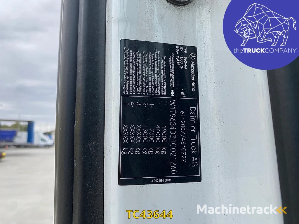 Mercedes-Benz Actros 1845