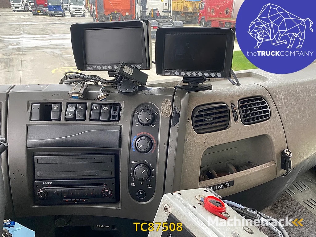 Renault Premium 320