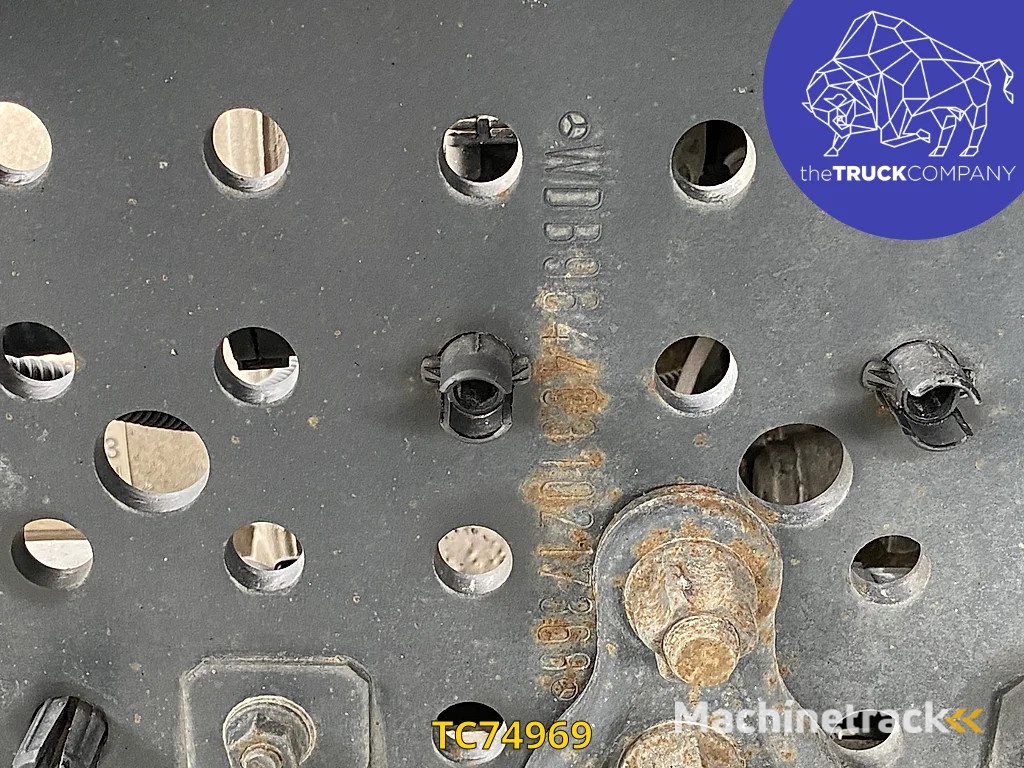 Mercedes-Benz Arocs 1943