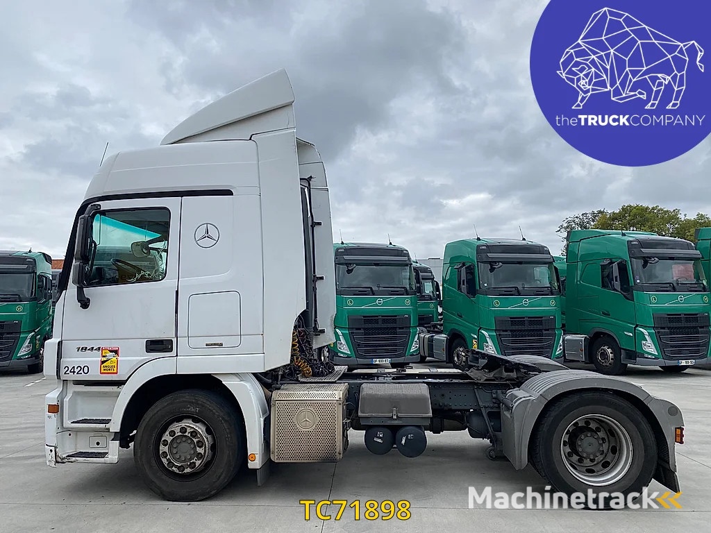 Mercedes-Benz Actros 1844