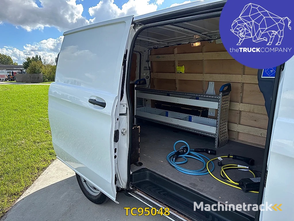 Mercedes-Benz E-Vito