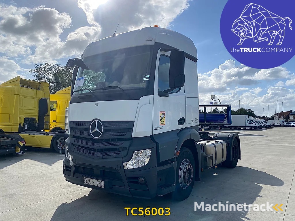 Mercedes-Benz Actros 1943