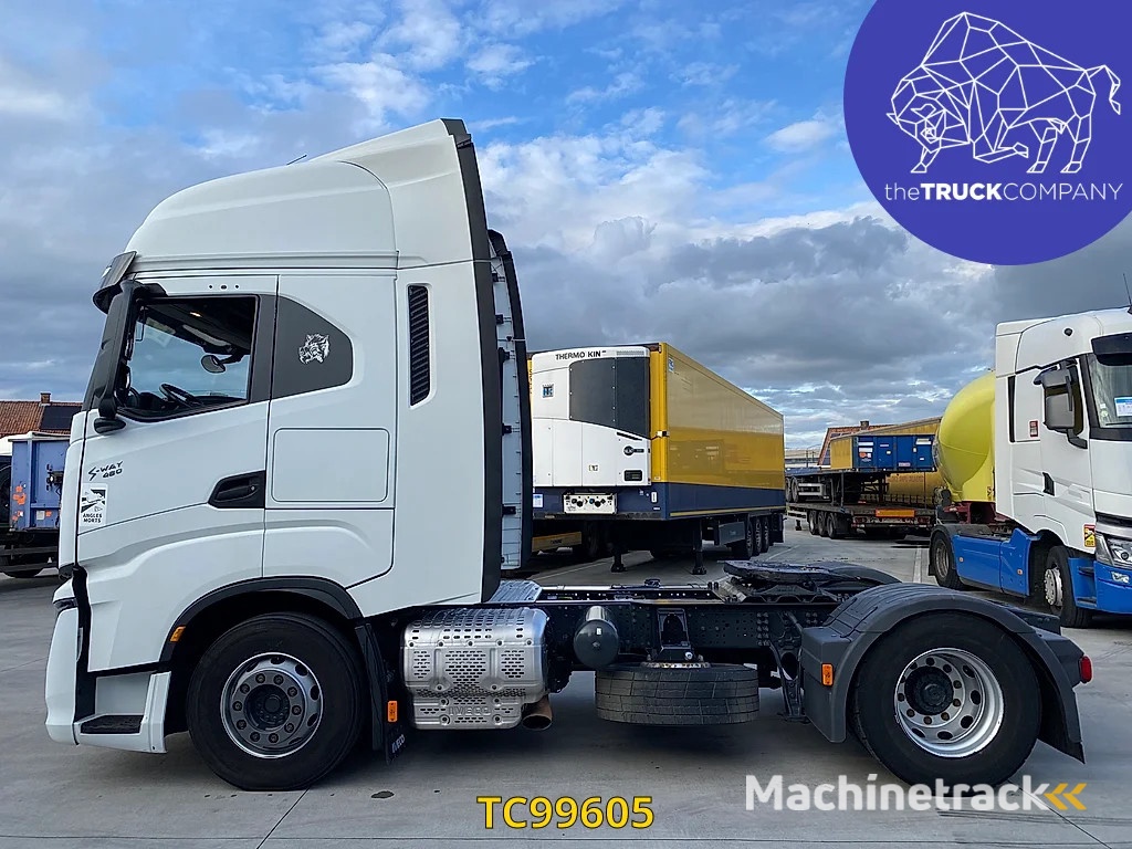 Iveco S-WAY 480