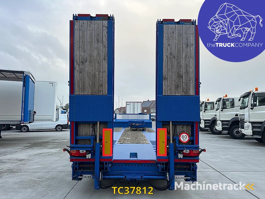 Hoet Trailers