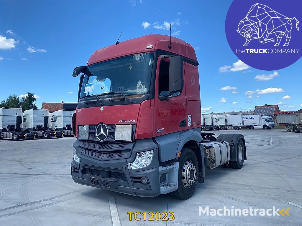 Mercedes-Benz Actros 1842