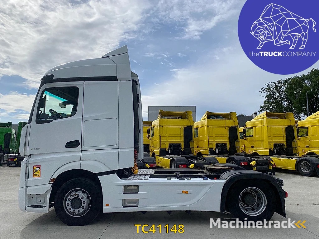 Mercedes-Benz Actros 1845