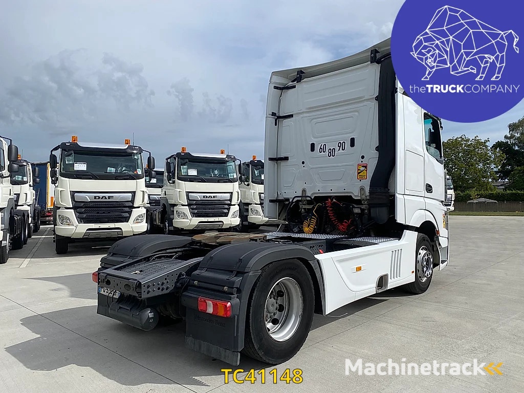 Mercedes-Benz Actros 1845