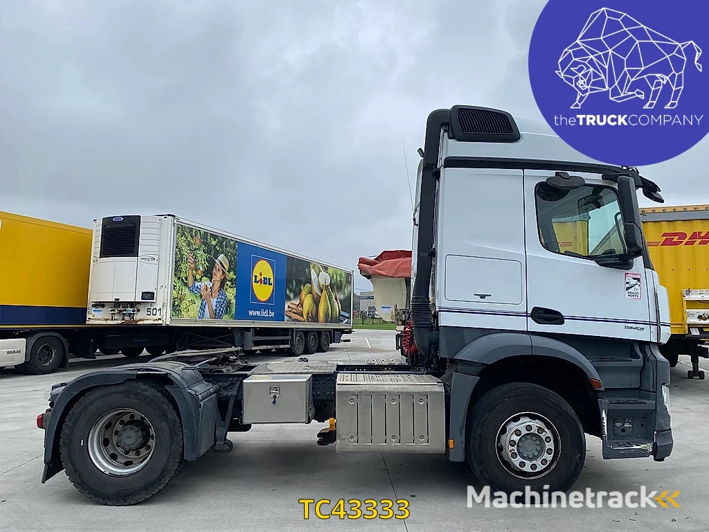 Mercedes-Benz Arocs 1943