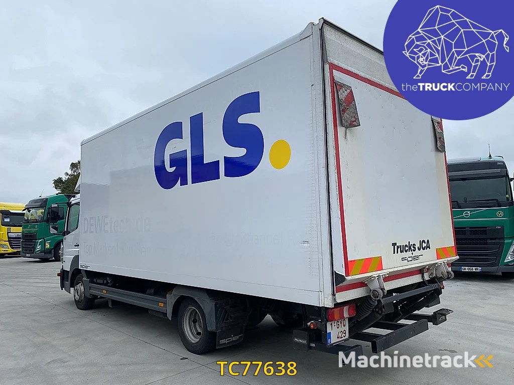 Mercedes-Benz Atego 818