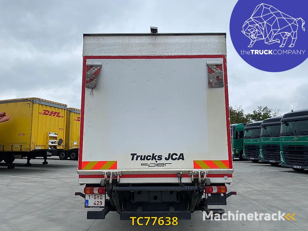 Mercedes-Benz Atego 818