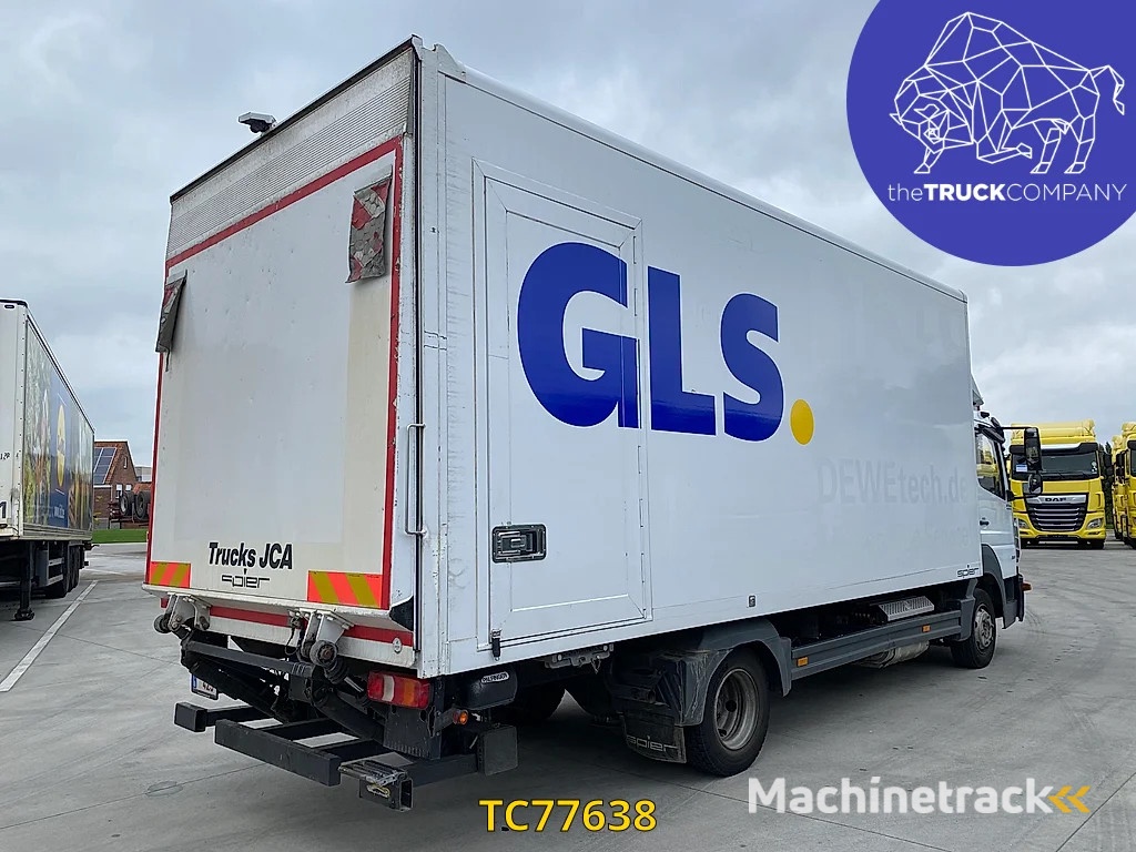 Mercedes-Benz Atego 818