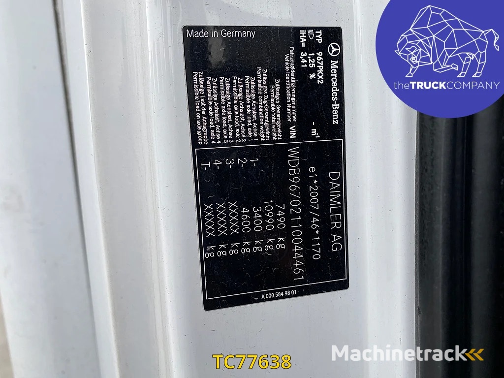 Mercedes-Benz Atego 818