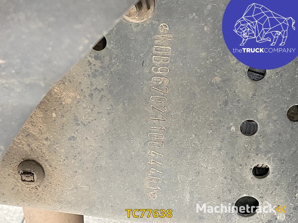 Mercedes-Benz Atego 818