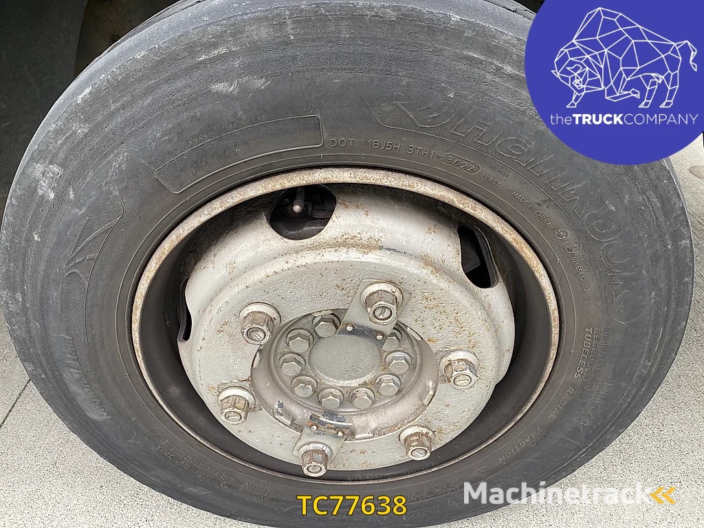 Mercedes-Benz Atego 818