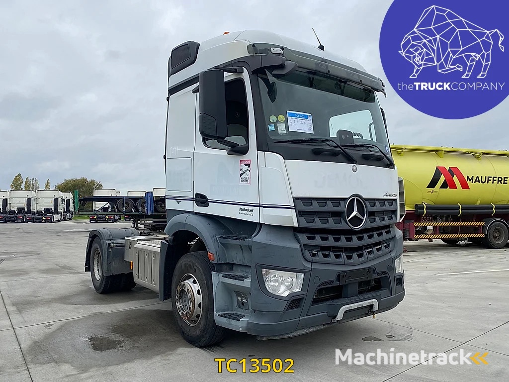 Mercedes-Benz Arocs 1943