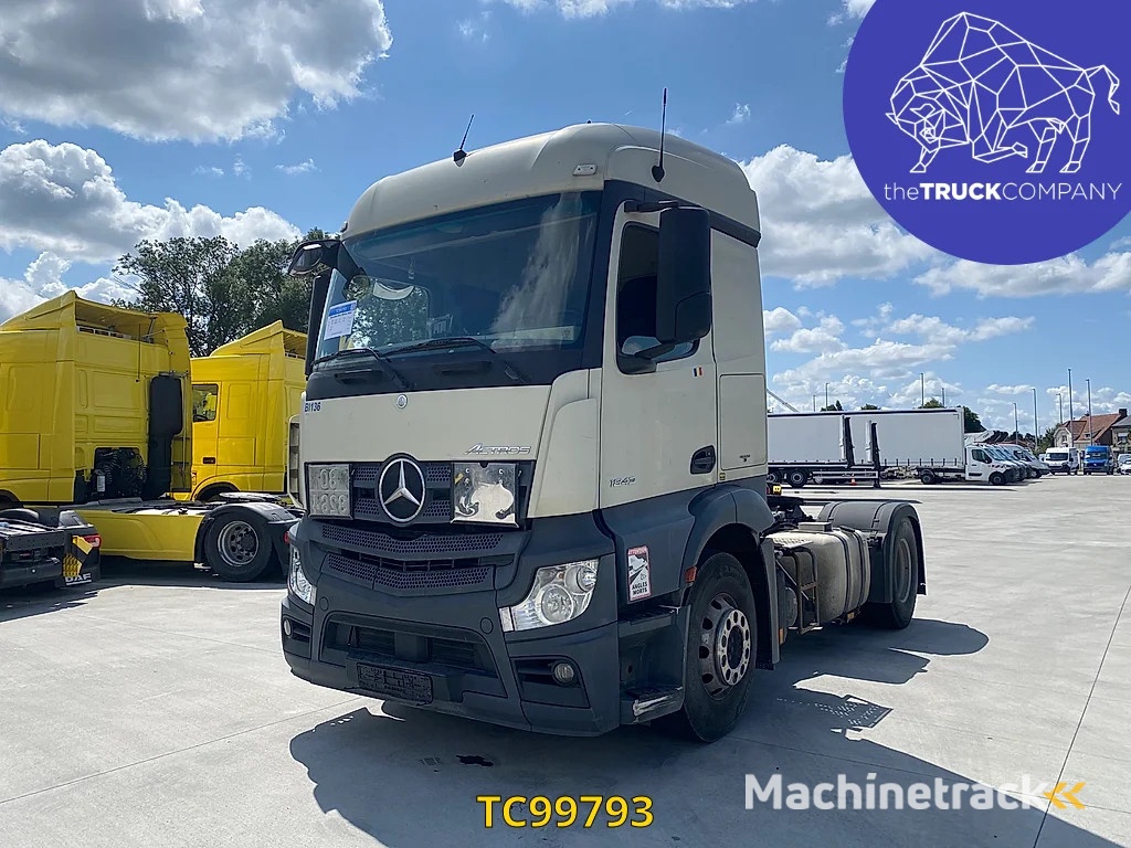 Mercedes-Benz Actros 1843