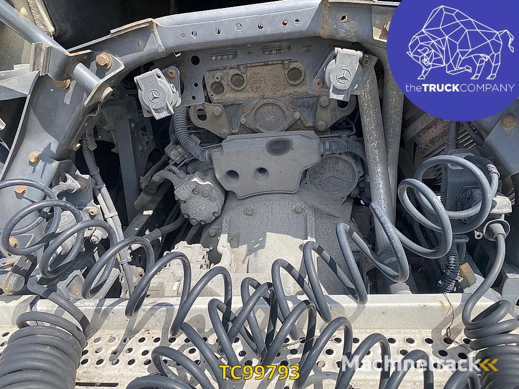 Mercedes-Benz Actros 1843