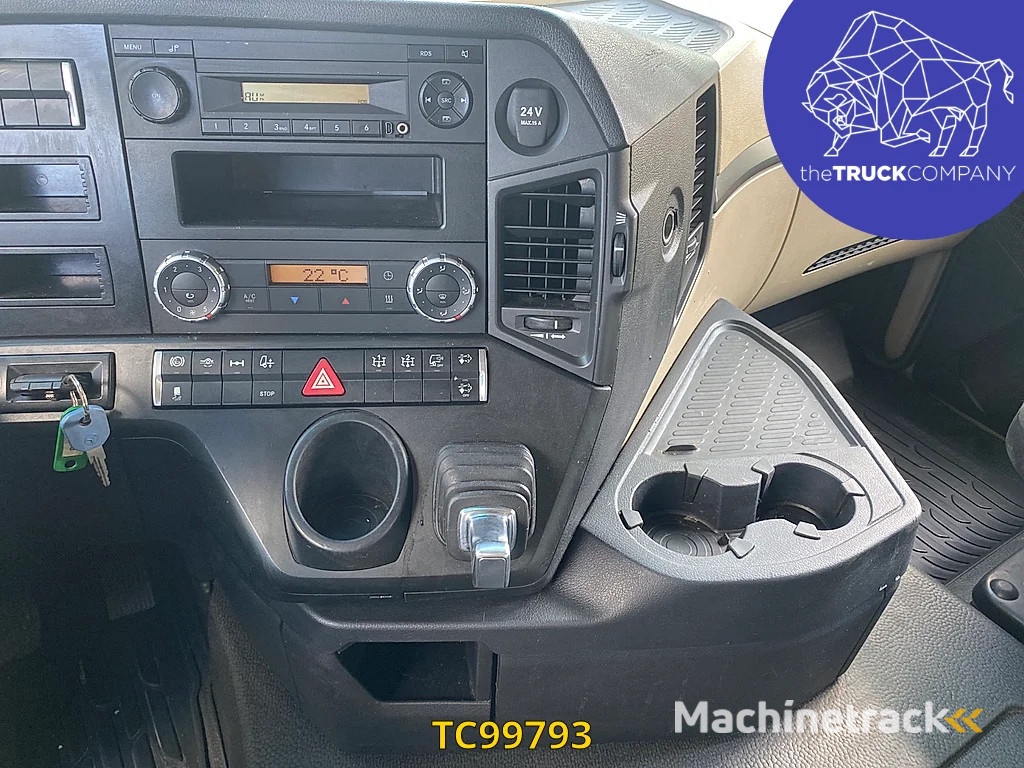 Mercedes-Benz Actros 1843