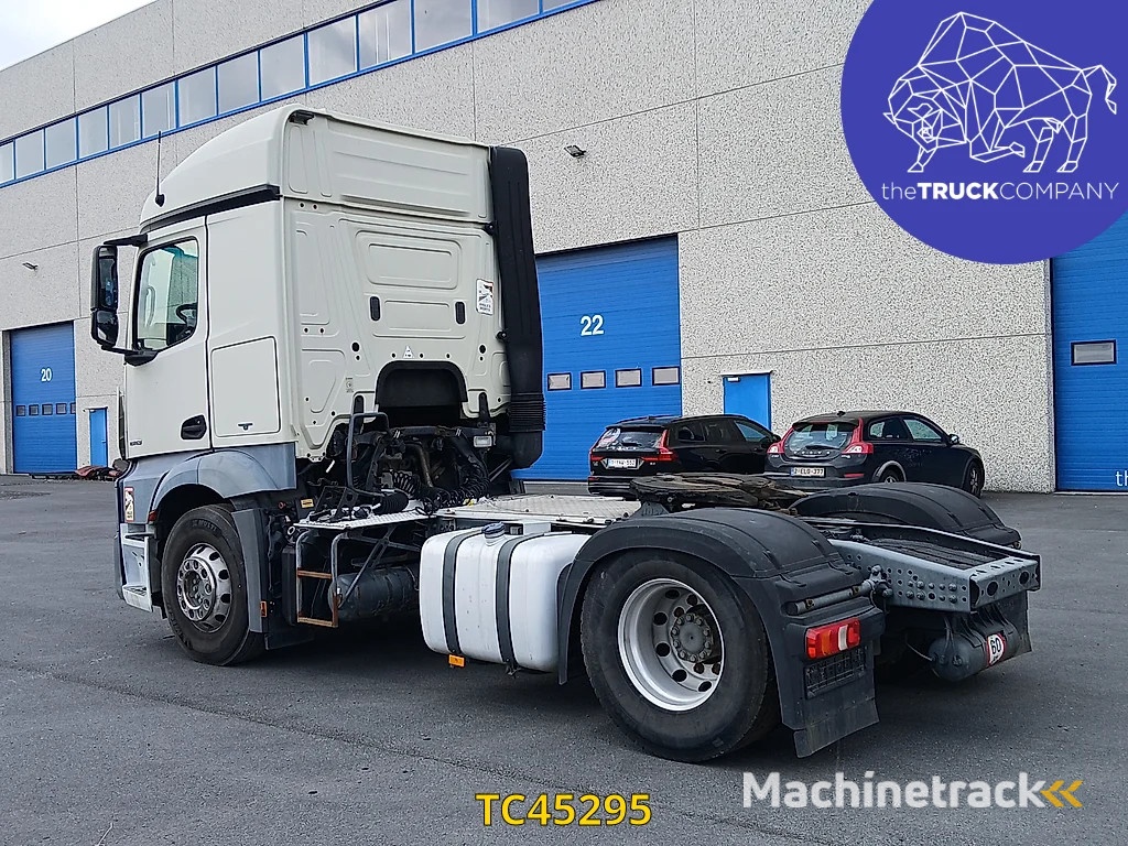 Mercedes-Benz Actros 1843