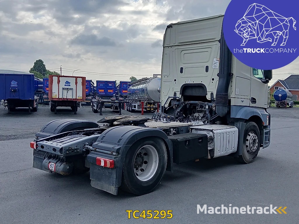 Mercedes-Benz Actros 1843