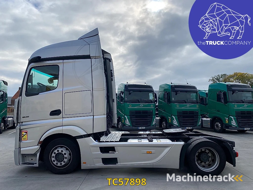 Mercedes-Benz Actros 1845