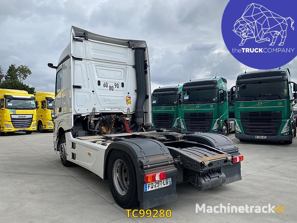 Mercedes-Benz Actros 1845