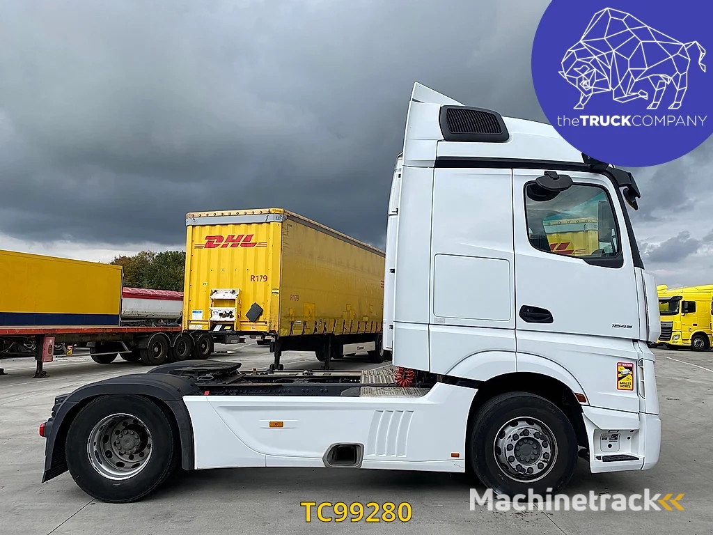 Mercedes-Benz Actros 1845