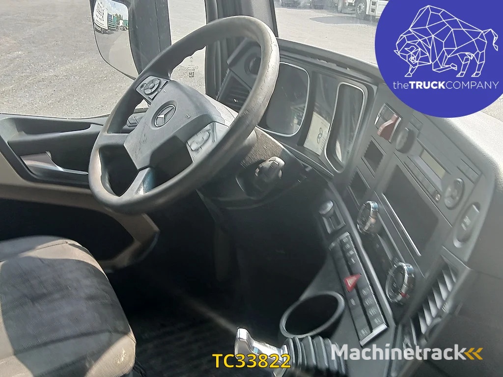 Mercedes-Benz Actros 1843