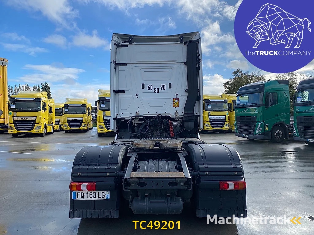 Mercedes-Benz Actros 1845