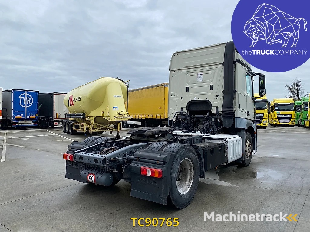 Mercedes-Benz Actros 1843