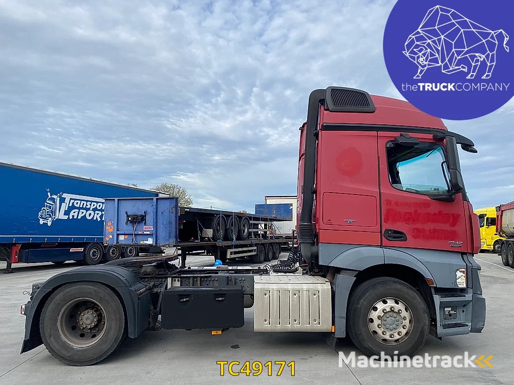 Mercedes-Benz Actros 1842