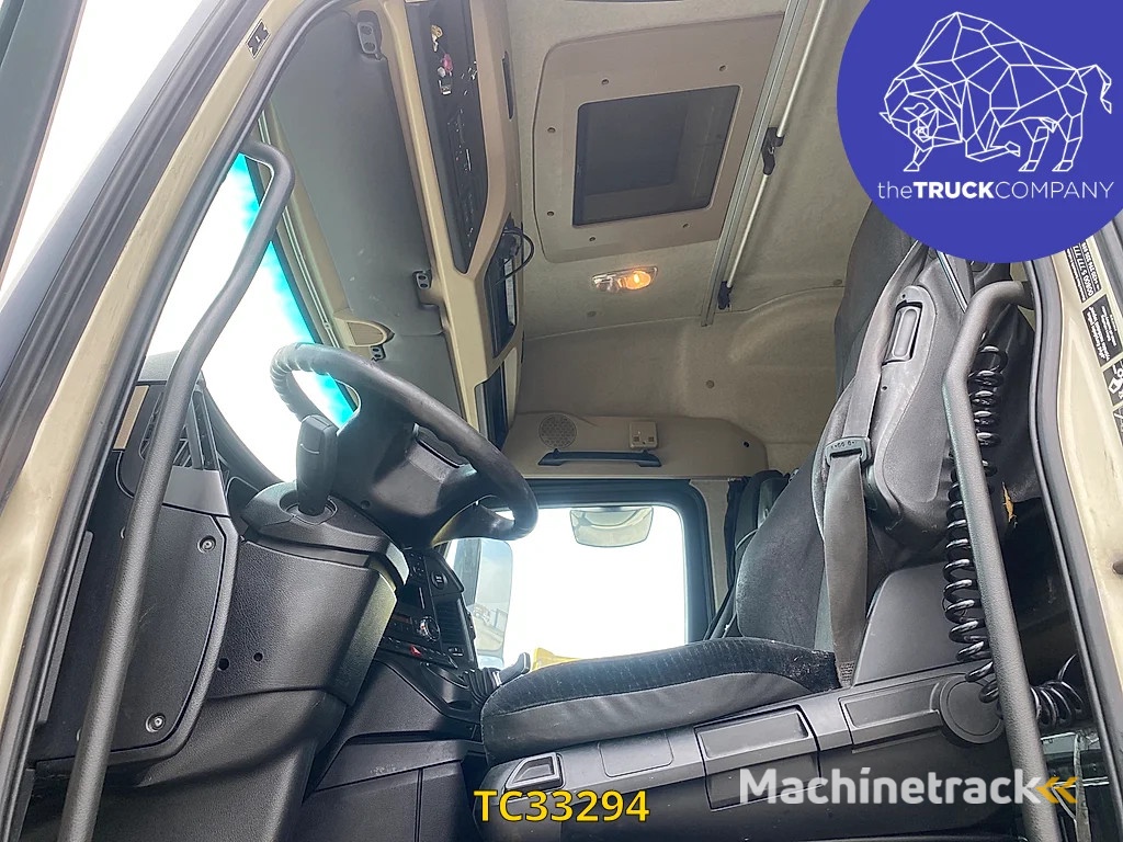 Mercedes-Benz Actros 1843