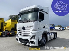 mercedes-benz-actros-1845