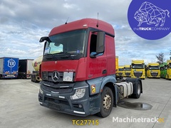 mercedes-benz-actros-1942