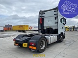 Minituur van Iveco S-Way 480